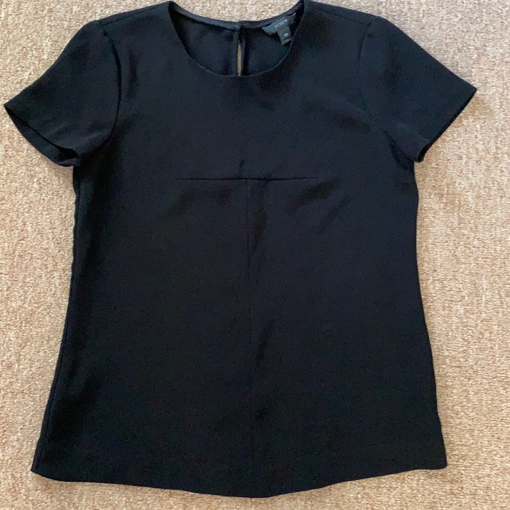 Women’s short sleeve blouse